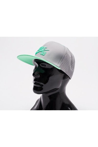 Кепка Nike Snapback